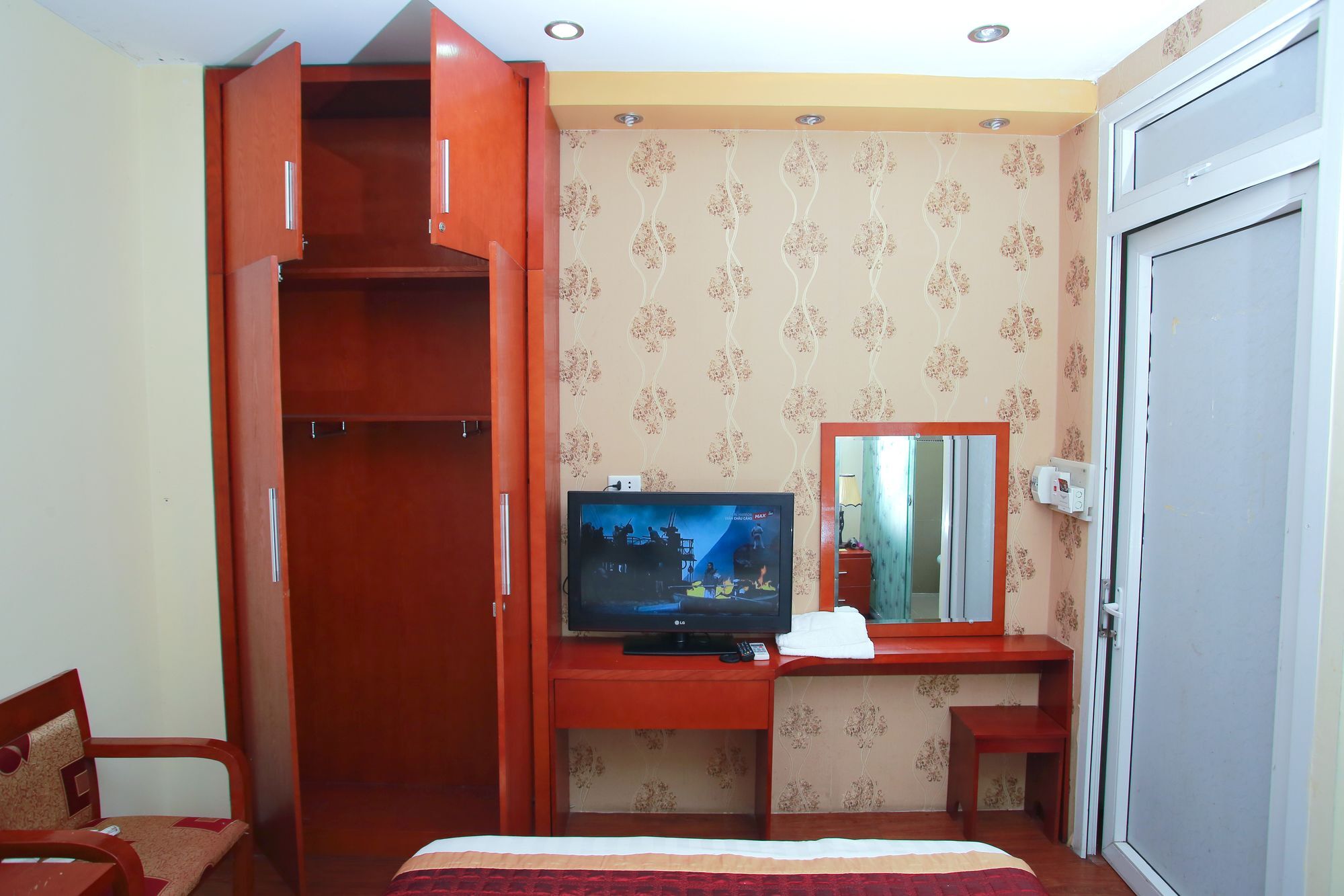 Reddoorz Near Hanoi Railway Station Esterno foto